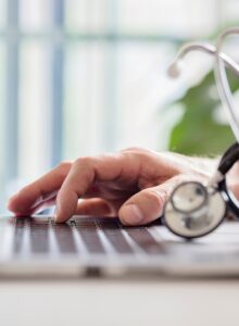 Afbeelding voor ‘Vasten’ weer eens onder de loep…                                  van Dokter Media