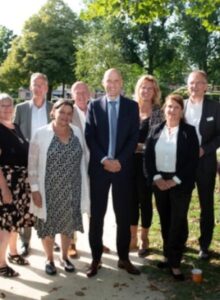 Afbeelding voor Minister Ernst Kuipers van VWS legt werkbezoek af bij paramedici (update)