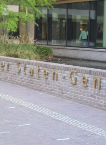 Afbeelding voor VVD stelt Kamervragen over de paramedische zorg
